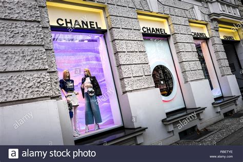 CHANEL wholesale store